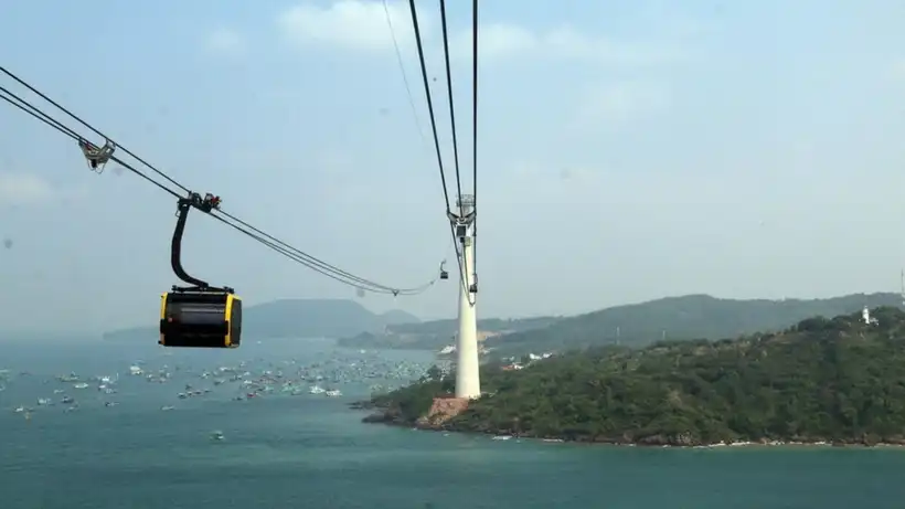 Đến Việt Nam trải nghiệm tuyến cáp treo ngoạn mục hàng đầu châu Á