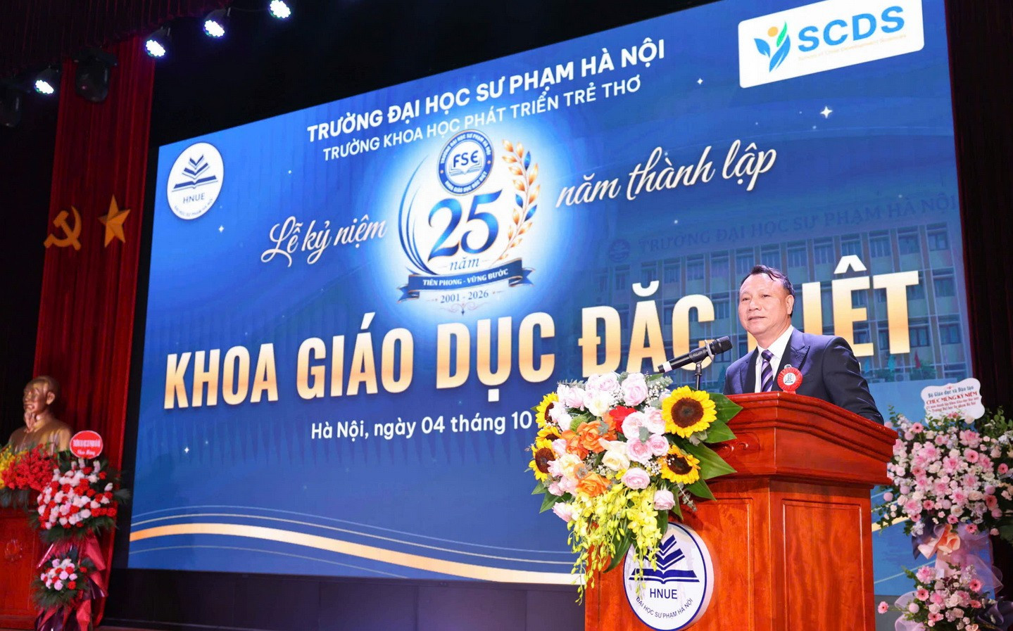 PGS.TS Nguyễn Đức Sơn – Hiệu trưởng Trường Đại học Sư phạm Hà Nội phát biểu tại buổi lễ. giaoducdacbietjpg3.jpg